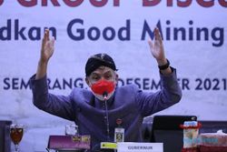 Omicron Terdeteksi di Indonesia, Ganjar: Sudah Dikunci Saja Pintu Masuk