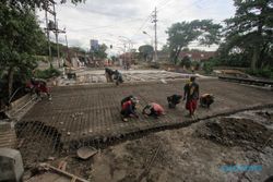 Melihat dari Dekat Proyek Jembatan Jonasan Solo yang Tak Kunjung Kelar
