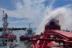 Kapal Kebakaran di Cilacap, Distribusi Pupuk di Jateng Aman