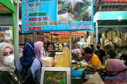 Belanja Aman di Pasar Gede Solo, Pedagang dan Pembeli Taat Prokes
