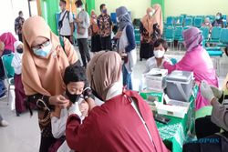 Vaksinasi Siswa di Karanganyar Ditarget Selesai Januari 2022
