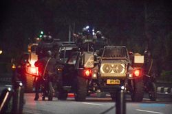 Begini Cara Prajurit TNI AD Tumpas Teroris di Kota Semarang