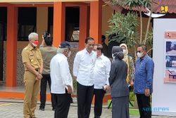 Presiden Jokowi Resmikan SDN 3 Nglinduk yang Direhabilitasi PUPR