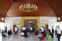 Masjid Nur Azizah Pemkab Klaten Gelar Salat Jumat Perdana