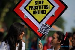 Muncikari Tarik Rp500.000 Per Transaksi, Prostitusi Daring di Jakarta Dibongkar
