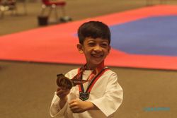 Lagi! Jan Ethes Raih Medali Emas Turnamen Taekwondo