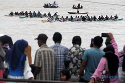 Lomba Pacu Perahu Daya Tarik Wisata di Sungai Batanghari Jambi