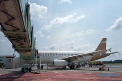 Resmi Beroperasi, Penerbangan Perdana Super Air Jet Rute Solo-Jakarta