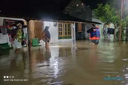 Sragen Diterjang Banjir, Seratusan Rumah Tergenang dan 5 Pohon Tumbang