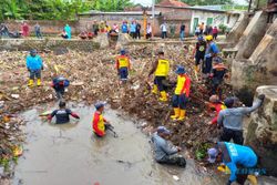 1 Ekskavator Dikerahkan di Bendung Soka Klaten, Warga Desa Lega