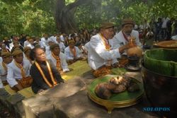 Ritual untuk Dedemit Penguasa Tanah Jawa di Alas Krendhawahana