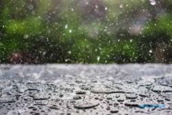 Prakiraan Cuaca Hari Ini: Hujan Guyur Wilayah RI Termasuk Soloraya