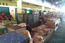 Retribusi Batal Naik, Pedagang Pasar Tanjung Klaten Bersukacita