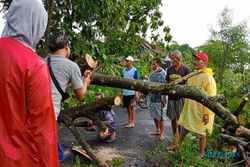 Hujan Deras Disertai Angin Kencang, Begini Kondisi 16 Desa di Klaten