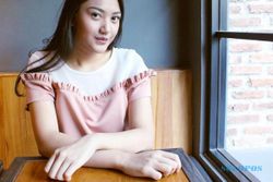 Inilah Profil Putri Tanjung yang Sedang Jadi Omongan Warganet