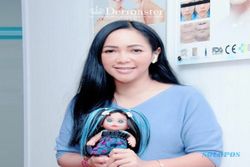 Mengenal Furi Harun Kolektor 349 Spirit Doll, Jadi Langganan Artis