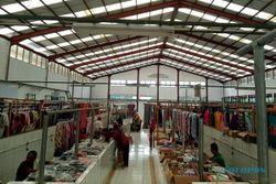 Bangunan Pasar Baru Wuryantoro Tertutup, Omset Pedagang Anjlok