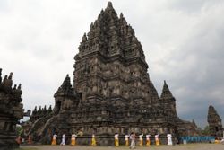 Candi Prambanan dan Borobudur Resmi Jadi Tempat Ibadah Internasional