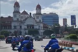 Kemeriahan bLU cRU Fun Riding Road to Mandalika Merambah Kota Semarang