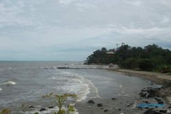 Jejak Wali Songo Tertua di Pantai Ujungnegoro Batang