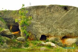 Gua Sentono, Gua Buatan dari Batu Alam di Blora