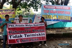 Ini Alasan PKL Perintis Kemerdekaan Sragen Nekat Jualan Meski Dilarang