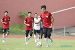 Boyong Pemain Muda, Jacksen Yakin Persis Sukses di Turnamen Pramusim