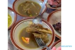 Murah! Makan Tongseng Rp5.000 di Karanganyar Sambil Sedekah, Mau?