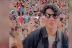 Viral Konser Tri Suaka Bikin Kerumunan, Netizen: yang Penting Sopan!