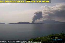 Gunung Api Anak Krakatau Erupsi Kembali Jumat Pagi