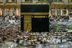 MUI: Mengelilingi Ka'bah Via Metaverse Bukan Termasuk Ibadah Haji