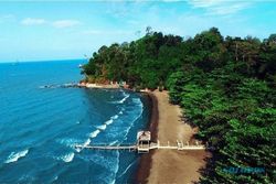 Misteri Gua Aswatama di Pantai Ujung Negoro Batang