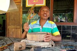 Pasang Surut Sentra Pembuatan Wayang Kulit di Kepuhsari Wonogiri