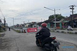 Underpass Makamhaji Sukoharjo Ditutup, Pengendara Lewat Jalan Tikus
