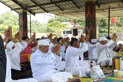 Umat Hindu di Boyolali Gelar Upacara Melasti di Umbul Siti Inggil