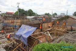Peninggian Overpass DI Panjaitan Solo Sudah Separuh Jalan Lur...