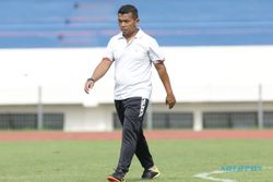 Profil Coach Rasiman, Pelatih Persis Solo Pengganti Jacksen Tiago
