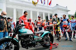 Bertemu Pembalap MotoGP, Presiden Pamerkan Motor Custom RI1 di Jakarta