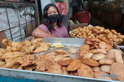 Terlalu Banyak Syarat untuk Beli Minyak Goreng, Pembeli di Solo Pusing