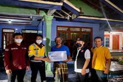 Semen Gresik Salurkan Bantuan Logistik bagi Korban Banjir di Rembang