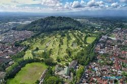 Dahsyat Letusan Paku Tanah Jawa Gunung Tidar, Konon Kubur Candi Borobudur