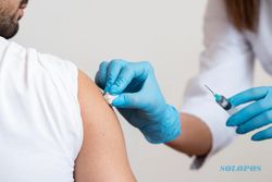 Ikuti Vaksinasi Booster di Sukoharjo, Ojol Ingin Corona Segera Minggat
