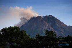 Serem! Juru Kunci Sebut Ada Keraton Gaib di Gunung Merapi