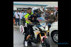 Polisi NTB Deg-Degan Dibonceng Pembalap MotoGP yang Ditinggal Rombongan