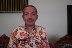 Mendaftar Haji seusai Uangnya Dimakan Rayap, Penjaga SD di Solo Berangkat 2052
