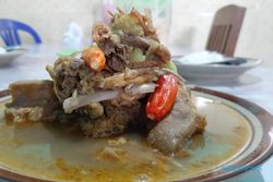 Daging Kambing Bingung Mau Dimasak Apa? Coba Deh Resep Tengkleng Khas Solo Ini