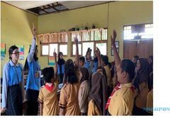 Siswa SD di Grobogan Antusias Belajar Interaktif dengan Tim 53 KKN UNS
