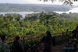 Uniknya Objek Wisata Gunungsono Miri Sragen, Punya Rumah Pohon dengan Latar WKO