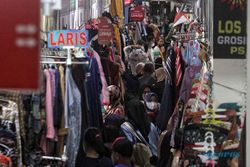 Potret Suasana Pasar Klewer Solo Ramai Pengunjung Jelang Lebaran