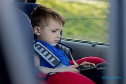 Bahaya! Jangan Tinggalkan Anak Kecil Sendirian di Dalam Mobil